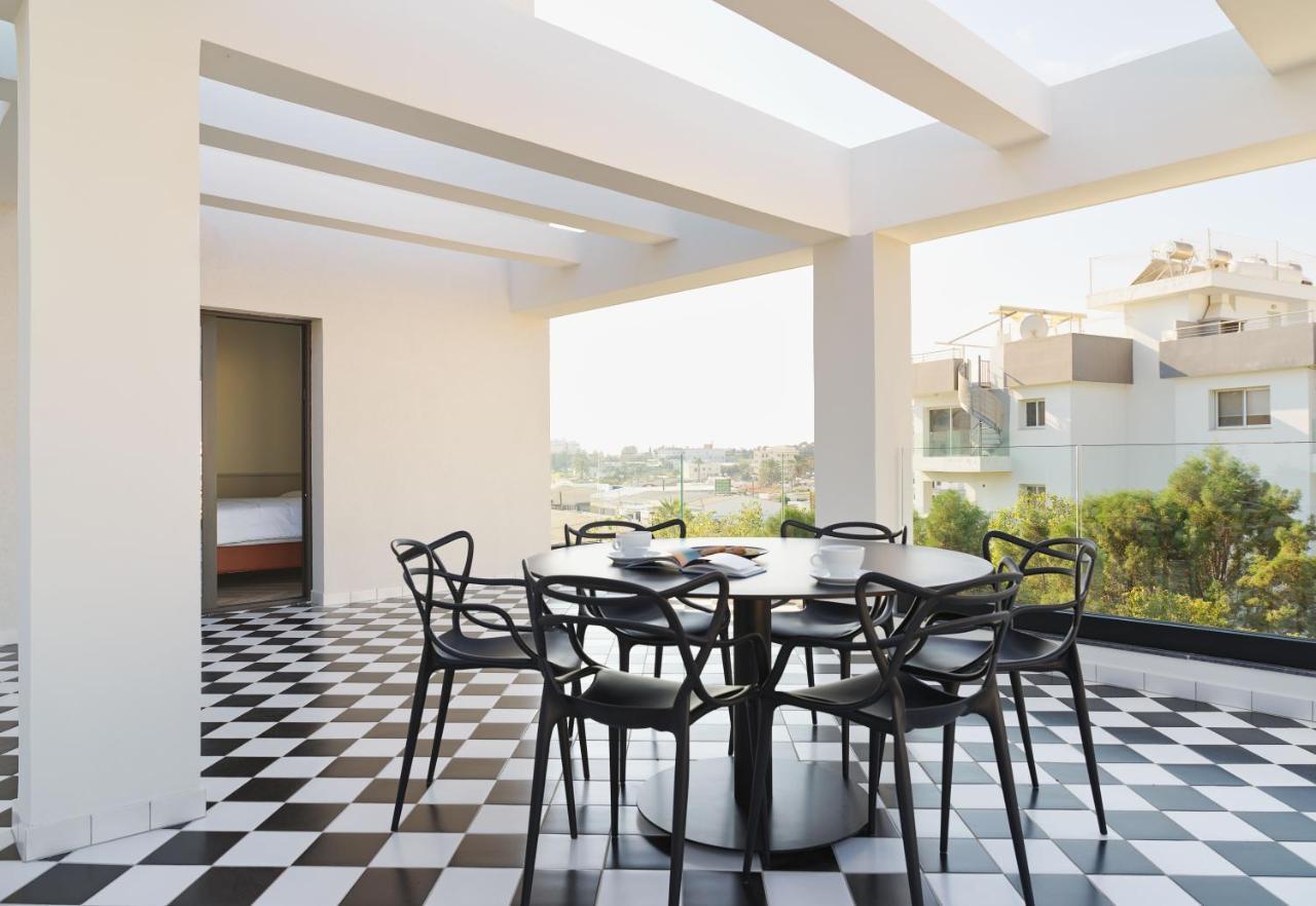 Liv The City Suites Adults Only لارنكا المظهر الخارجي الصورة