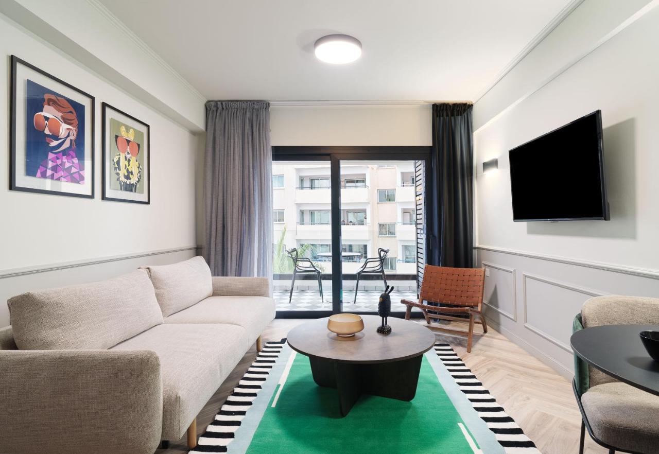 Liv The City Suites Adults Only لارنكا المظهر الخارجي الصورة