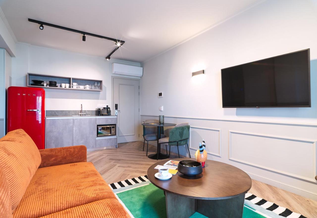 Liv The City Suites Adults Only لارنكا المظهر الخارجي الصورة