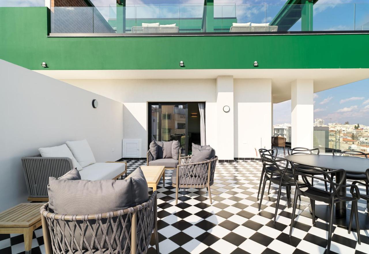 Liv The City Suites Adults Only لارنكا المظهر الخارجي الصورة